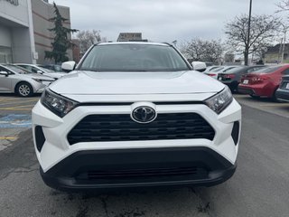 2021  RAV4 LE in Longueuil, Quebec - 6 - w320h240px