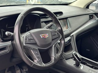Cadillac XT5 Luxury AWD CUIR TOIT PANORAMIQUE AWD 2019 à St-Jean-Sur-Richelieu, Québec - 3 - w320h240px