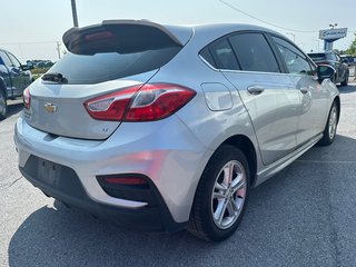 2018 Chevrolet Cruze LT RS MAGS SIEGES CHAUFFANTS in St-Jean-Sur-Richelieu, Quebec - 4 - w320h240px