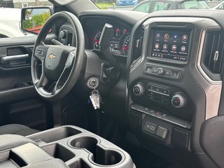 Chevrolet Silverado 1500 4 X4 DÉMARREUR A DISTANCE APPLE CARPLAY/ANDROID 2022 à St-Jean-Sur-Richelieu, Québec - 3 - w320h240px