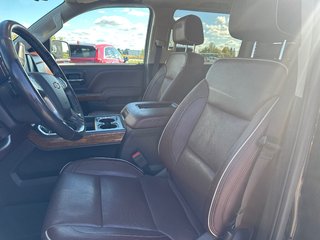 2018 Chevrolet Silverado 1500 High Country CUIR TOIT OUVRANT NAVIGATION in St-Jean-Sur-Richelieu, Quebec - 3 - w320h240px
