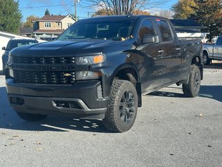 2021 Chevrolet Silverado 1500 CUSTOM CREW 4X4 V8 5.3L in St-Jean-Sur-Richelieu, Quebec - 4 - w320h240px