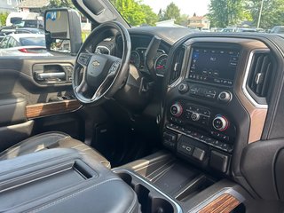 Chevrolet Silverado 2500HD High Country CUIR NAVIGATION TOIT OUVRANT 2022 à St-Jean-Sur-Richelieu, Québec - 3 - w320h240px