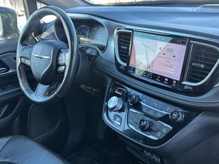 Chrysler Pacifica Hybrid Touring L Plus S package 2021 à St-Jean-Sur-Richelieu, Québec - 3 - w320h240px