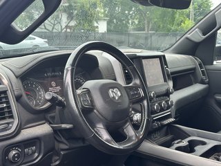 Ford Escape Titanium AWD CUIR NAVIGATION 2019 à St-Jean-Sur-Richelieu, Québec - 3 - w320h240px