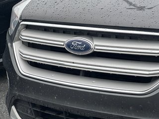 Ford Escape Titanium AWD CUIR NAVIGATION 2019 à St-Jean-Sur-Richelieu, Québec - 5 - w320h240px
