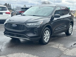 Ford Escape Active AWD 2024 à St-Jean-Sur-Richelieu, Québec - 4 - w320h240px