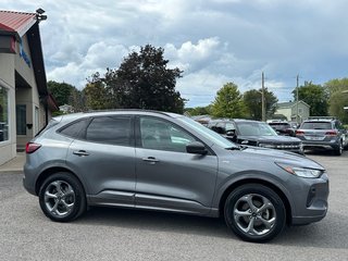 2024 Ford Escape ST-Line AWD CUIR in St-Jean-Sur-Richelieu, Quebec - 3 - w320h240px