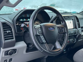 2018 Ford F-150 XLT SUPERCREW SEULEMENT  042820 KM in St-Jean-Sur-Richelieu, Quebec - 3 - w320h240px