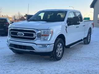 Ford F-150 XLT XTR 4X4 CREW V8 5.0 NAVIGATION 2022 à St-Jean-Sur-Richelieu, Québec - 4 - w320h240px