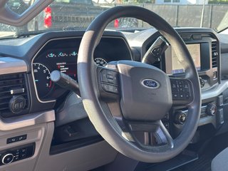 2023 Ford F-150 XLT SUPERCREW V6 3.5 NAVIGATION in St-Jean-Sur-Richelieu, Quebec - 3 - w320h240px