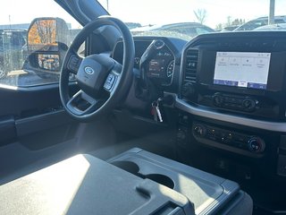2023 Ford F-150 XLT SUPERCREW V6 3.5 NAVIGATION in St-Jean-Sur-Richelieu, Quebec - 5 - w320h240px