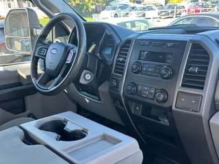 2018 Ford Super Duty F-250 SRW F250 POWERSTOKE DIESEL 6.7 BOITE 8 PIEDS in St-Jean-Sur-Richelieu, Quebec - 3 - w320h240px
