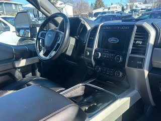 Ford Super Duty F-350 DRW LARIAT 4X4 CREW DIESEL DOUBLE ROUE 2021 à St-Jean-Sur-Richelieu, Québec - 2 - w320h240px