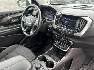 2022 GMC Terrain SLE AWD in St-Jean-Sur-Richelieu, Quebec - 3 - w320h240px