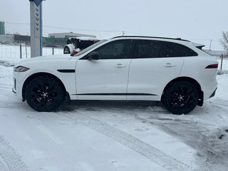 Jaguar F-PACE R-Dynamic S CUIR NAVIGATION TOIT PANORAMIQUE 2024 à St-Jean-Sur-Richelieu, Québec - 6 - w320h240px