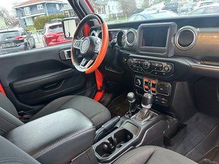 2019 Jeep Wrangler Unlimited Sahara 4X4 SEULEMENT  087695 KM in St-Jean-Sur-Richelieu, Quebec - 3 - w320h240px