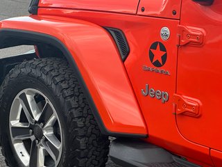 2019 Jeep Wrangler Unlimited Sahara 4X4 SEULEMENT  087695 KM in St-Jean-Sur-Richelieu, Quebec - 6 - w320h240px