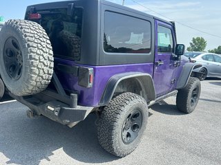 2014 Jeep Wrangler Sport 4X4 SEULEMENT 110737 KM in St-Jean-Sur-Richelieu, Quebec - 6 - w320h240px