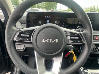 2024 Kia Seltos LX AWD SELEMENT 037978 KM in St-Jean-Sur-Richelieu, Quebec - 3 - w320h240px