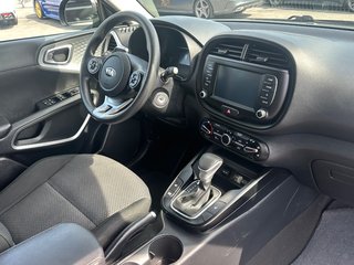 2021 Kia Soul SEULEMENT 058078KM SIEGES CHAUFFANTS CAMERA in St-Jean-Sur-Richelieu, Quebec - 3 - w320h240px