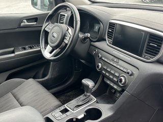 Kia Sportage EX SEULEMENT 082841 KM 2020 à St-Jean-Sur-Richelieu, Québec - 3 - w320h240px