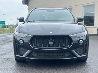 2023 Maserati Levante Trofeo AWD V8 FERRARI MODE CORSA in St-Jean-Sur-Richelieu, Quebec - 5 - w320h240px