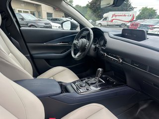 Mazda CX-30 GS AWD CUIR TOIT OUVRANT 2020 à St-Jean-Sur-Richelieu, Québec - 4 - w320h240px