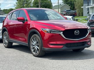 2019 Mazda CX-5 Signature CUIR NAVIGATION TOIT OUVRANT AWD in St-Jean-Sur-Richelieu, Quebec - 4 - w320h240px