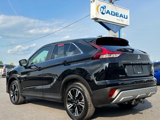 Mitsubishi ECLIPSE CROSS AWD SIEGES ET VOLANT CHAUFFANTS 2023 à St-Jean-Sur-Richelieu, Québec - 4 - w320h240px