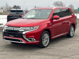 2020 Mitsubishi OUTLANDER PHEV GT AWD Seulement 041652km TOIT CUIR in St-Jean-Sur-Richelieu, Quebec - 4 - w320h240px