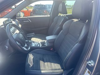 Mitsubishi OUTLANDER PHEV SE AWD CUIR TOIT PANORAMIQUE 2023 à St-Jean-Sur-Richelieu, Québec - 3 - w320h240px
