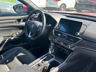 2017 Mitsubishi RVR SE LIMITED AWD SIEGES CHAUFFANTS in St-Jean-Sur-Richelieu, Quebec - 3 - w320h240px