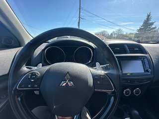 2017 Mitsubishi RVR SE LIMITED AWD SIEGES CHAUFFANTS in St-Jean-Sur-Richelieu, Quebec - 5 - w320h240px