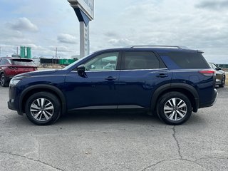 Nissan Pathfinder SL AWD CUIR NAVIGATION TOIT PANORAMIQUE 2023 à St-Jean-Sur-Richelieu, Québec - 5 - w320h240px