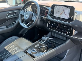 2023 Nissan Rogue Platinum AWD CUIR SEULEMENT 029926 KM in St-Jean-Sur-Richelieu, Quebec - 3 - w320h240px
