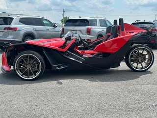 2016 Polaris Slingshot SEULEMENT 10602 KM in St-Jean-Sur-Richelieu, Quebec - 5 - w320h240px