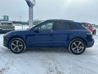 Porsche Macan AWD CUIR TOIT PANORAMIQUE 2023 à St-Jean-Sur-Richelieu, Québec - 6 - w320h240px