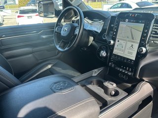 Ram 1500 Sport 4X4 CUIR NAVIGATION 2022 à St-Jean-Sur-Richelieu, Québec - 3 - w320h240px