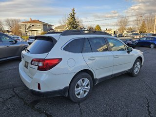 2016  Outback 2.5i AWD SIEGES CHAUFFANTS in St-Jean-Sur-Richelieu, Quebec - 5 - w320h240px