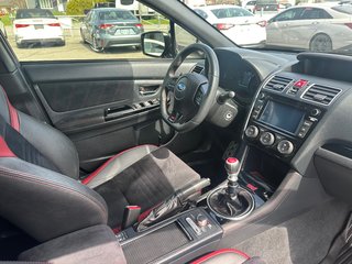 2021 Subaru WRX STI SEULEMENT 072930 KM in St-Jean-Sur-Richelieu, Quebec - 4 - w320h240px