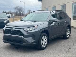 2020  RAV4 LE AWD APPLE CAR  ANGLES MORTS CAMERA in St-Jean-Sur-Richelieu, Quebec - 4 - w320h240px