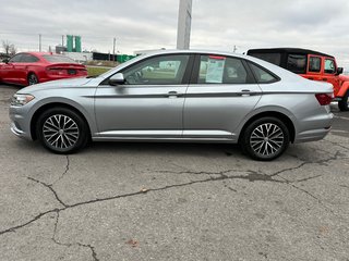 2021 Volkswagen Jetta Comfortline SEULEMENT 039942 KM in St-Jean-Sur-Richelieu, Quebec - 4 - w320h240px