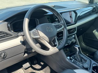 Volkswagen Taos Highline CUIR NAVIGATION TOIT PANORAMIQUE 2022 à St-Jean-Sur-Richelieu, Québec - 3 - w320h240px