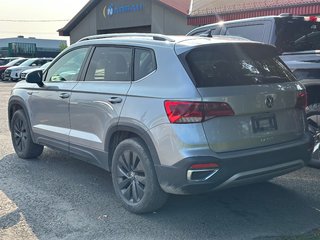 Volkswagen Taos Comfortline AWD CUIR CRUISE ADAPTATIF 2022 à St-Jean-Sur-Richelieu, Québec - 3 - w320h240px