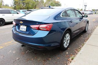 Chevrolet Malibu  2019 à Quebec, Québec - 6 - w320h240px