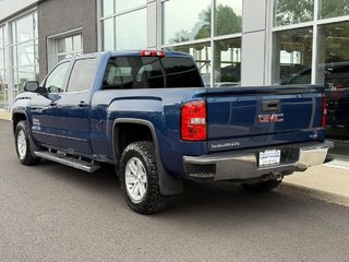 GMC Sierra 1500 4x4 SLE Crew Cab V8 5.3L 6.5ft 2017 à Quebec, Québec - 4 - w320h240px