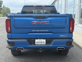GMC Sierra 1500 4x4 AT4 Crew Cab V8 6.2L 6.6ft 2023 à Québec, Québec - 4 - w320h240px