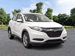 2016 Honda HR-V 4WD LX in Sherbrooke, Quebec - 2 - w320h240px