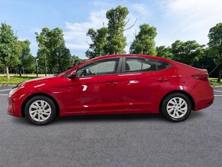 Hyundai Elantra Essential IVT 2020 à Sherbrooke, Québec - 2 - w320h240px